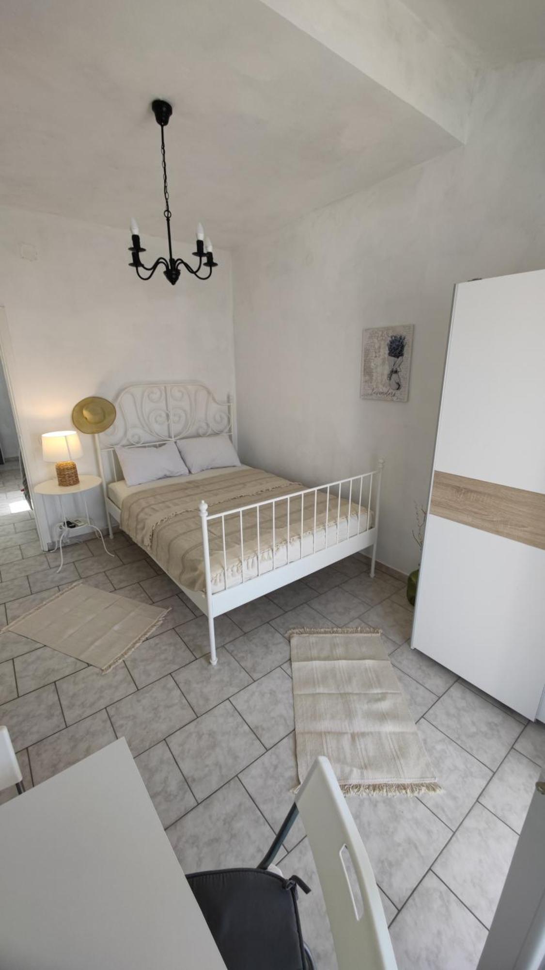 Vila Sentio Mare-Apartments Livaic Zeljko Pirovac Exteriér fotografie
