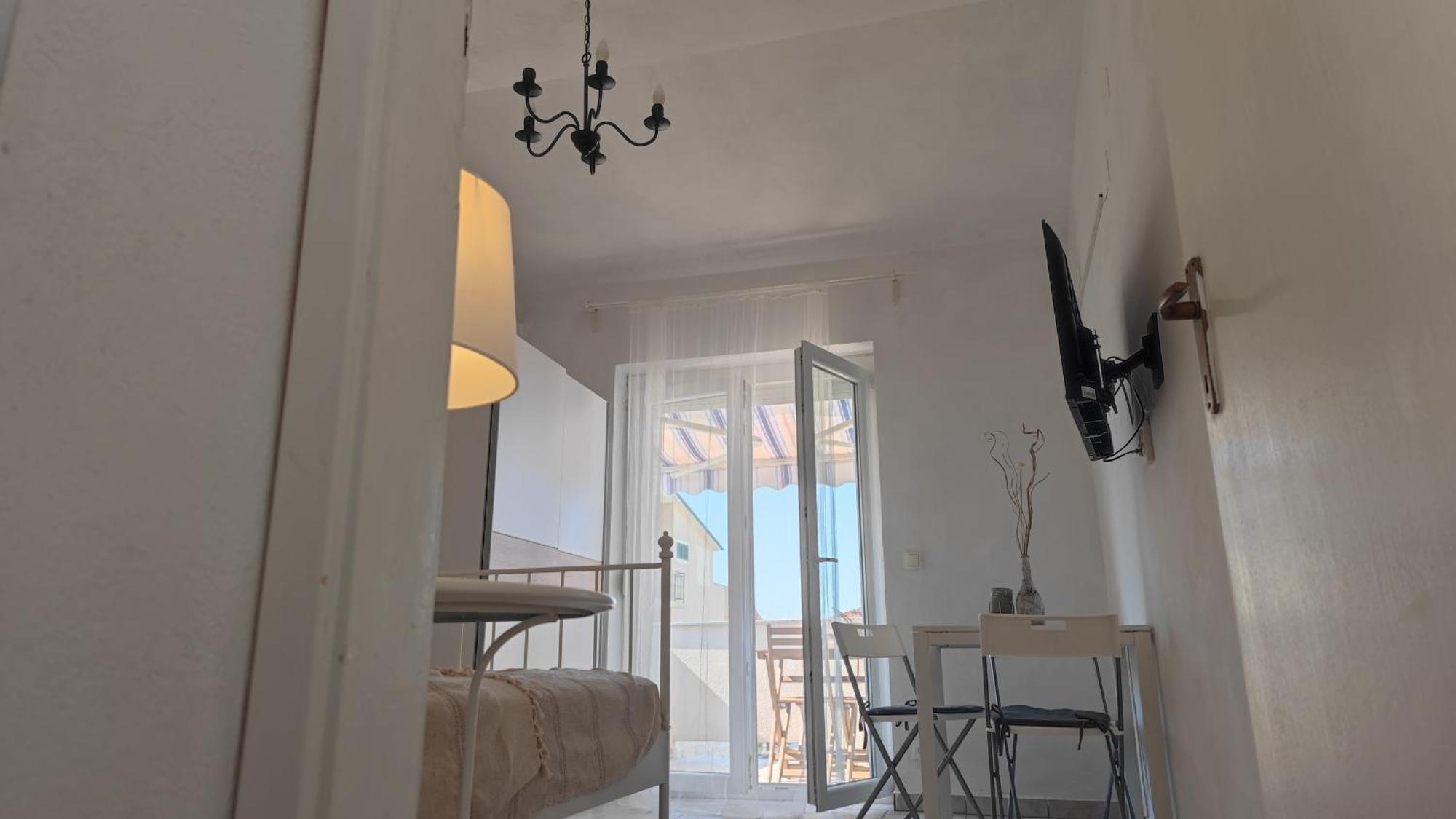 Vila Sentio Mare-Apartments Livaic Zeljko Pirovac Exteriér fotografie